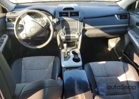 2012 Toyota Camry Base z USA, uszkodzony, nr VIN 4T1BF1FK0CU071472